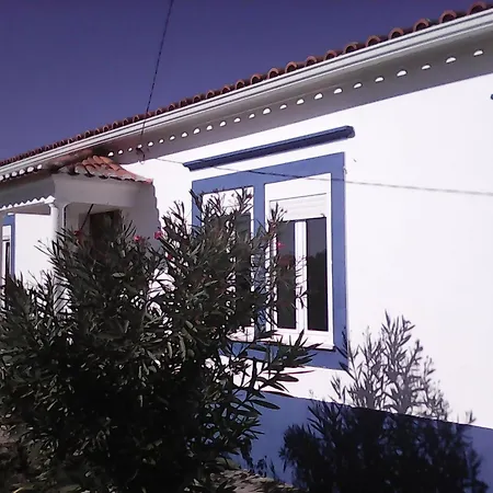 Vakantiehuis In Mit Eigenem Pool *